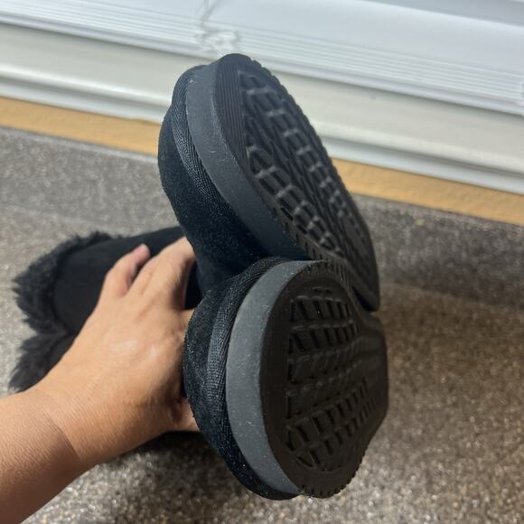 Koolaburra by UGG Womens Sz 7 Black Suede Tall Boots Faux Fur Trim Sherpa Lining - Picture 6 of 11